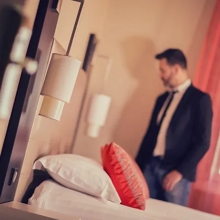 Western Richelieu Hotel 4*